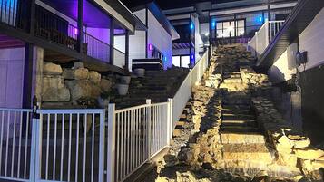 Enceinte de lâhĂ©bergement