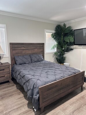 4 quartos, ferros/tábuas de passar roupa, Wi-Fi, roupa de cama