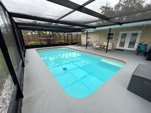 Piscine extérieure, piscine chauffée