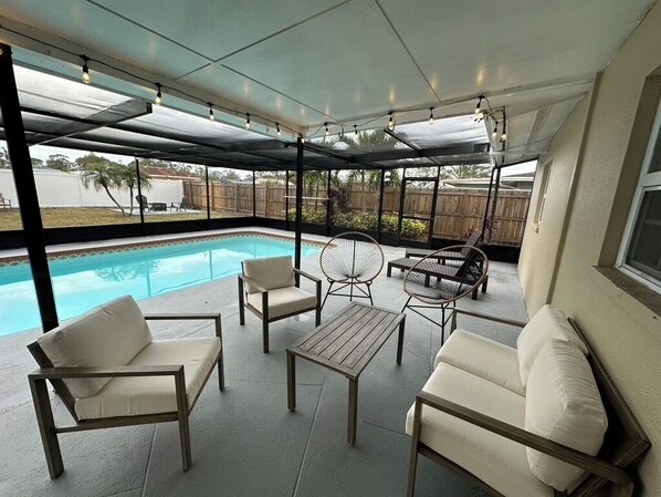 Outdoor pool, a heated pool