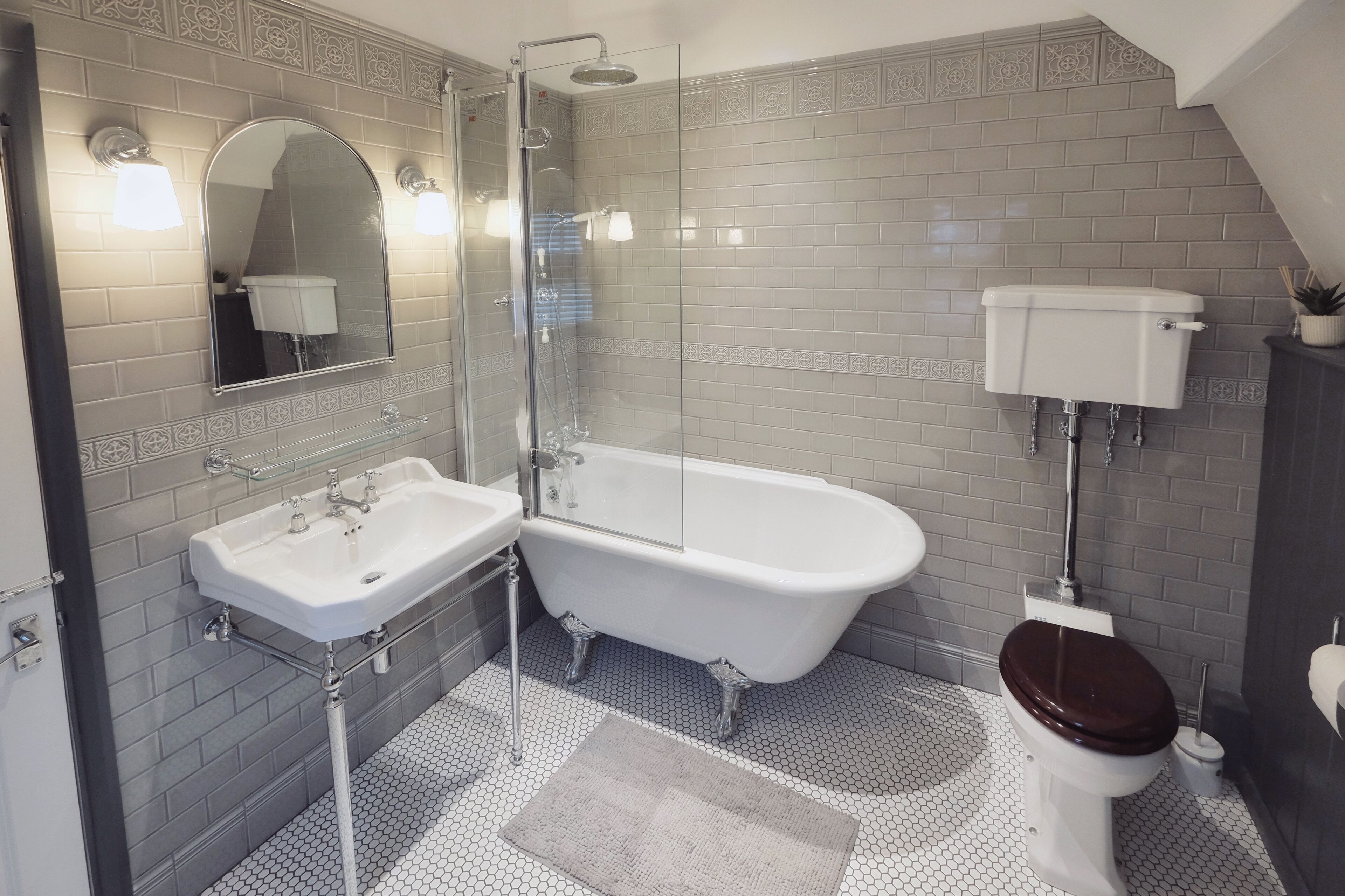 Hair dryer, towels, toilet paper