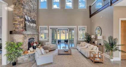 Equestrian Estate | Indoor Pool, Theater, Game Rm