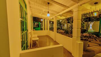 Chambre Double Standard | Terrasse/Patio