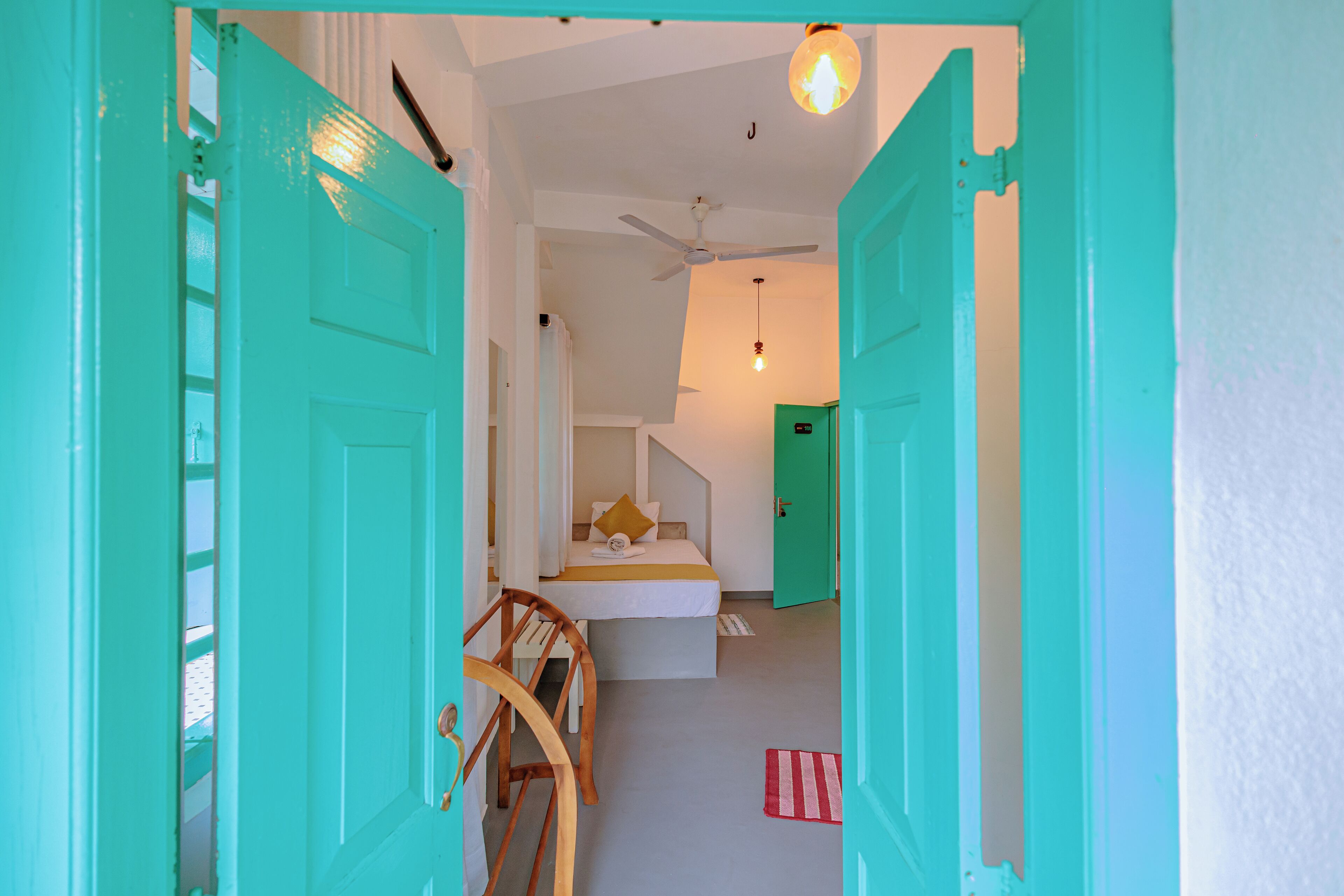 Standaard eenpersoonskamer | Een bureau, een laptopwerkplek, gratis wifi