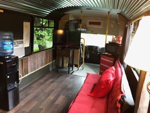 Stacaravan, 1 queensize bed, niet-roken, uitzicht op bergen | Pillowtop-bedden, gratis wifi, beddengoed