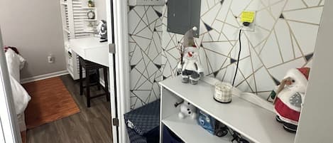 1 bedroom, iron/ironing board, WiFi, bed sheets