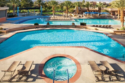 LUXURIOUS MARRIOTT VACATION RESORT, MINUTES FROM FESTIVAL GROUNDS