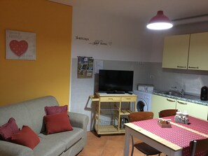 Smart TV - Home Iseo Lake IT016033B4DFOPOZFQ 016033-CIM-00045 (Bossico)