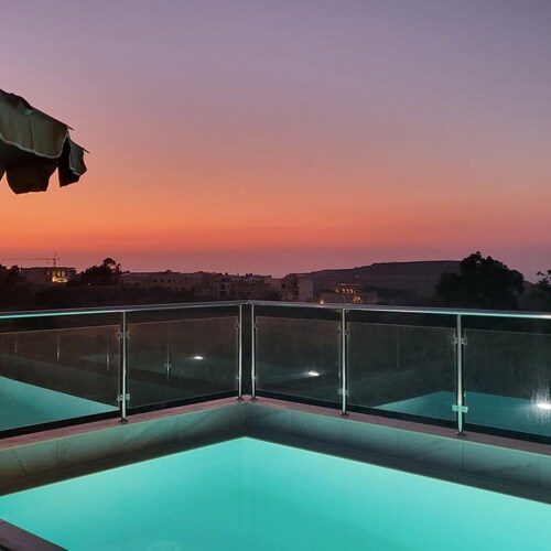 4-bedroom villa in enchanting Ix-Xagħra with WiFi, AC
