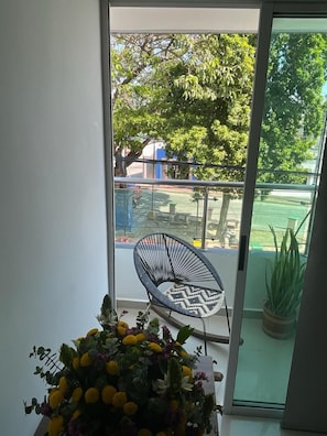 Comfort Double Room, 1 Queen Bed, Smoking, Park View | Desk, laptop workspace, soundproofing, iron/ironing board - HOTEL JUAN PABLO II (Riohacha)