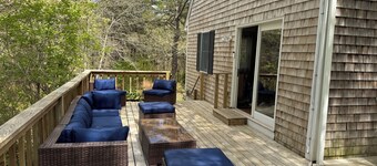 Spacious 5-bedroom secluded  house in West Tisbury - Lambert Cove's Beach Pass