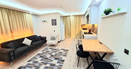 Cozy 2-bedroom apartment with AC, WiFi in enjoyable Antalya