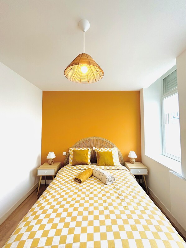 1 bedroom, WiFi, bed sheets