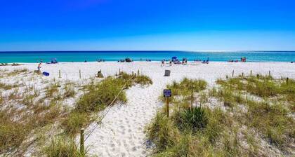 Palm Breeze Retreat Sleeps 10!