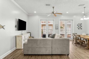 Townhome, Multiple Beds, Patio, Garden View (Palm Breeze Retreat) | Living area