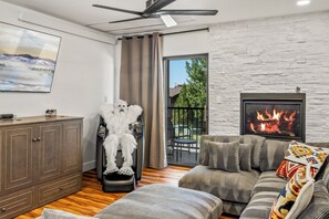 Smart TV, fireplace, table tennis, books