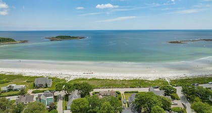 Pet Friendly-Updated Goose Rocks Beach Oasis!