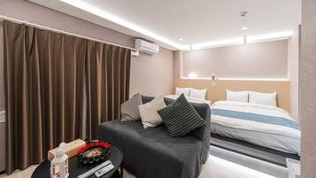 1 bedroom, free WiFi, bed sheets