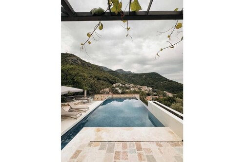 Villa Maslina