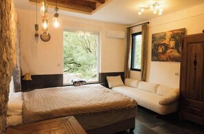 3 室のベッドルーム、WiFi