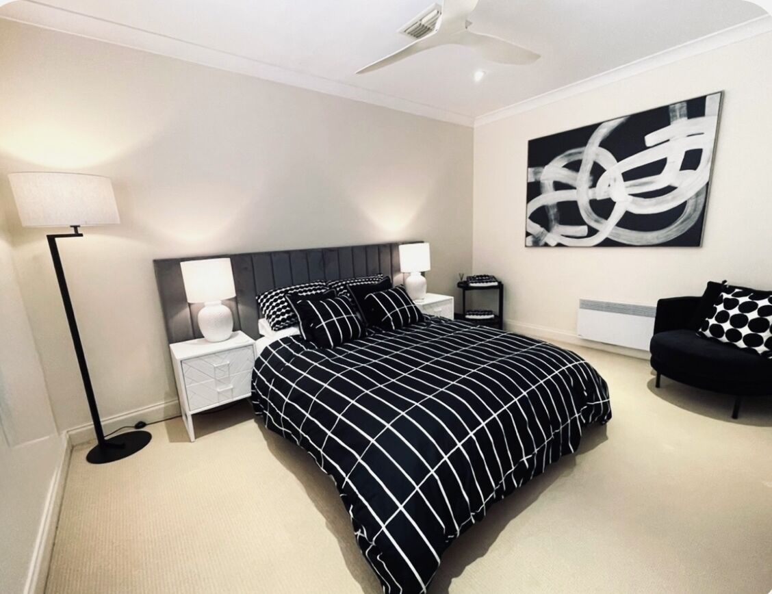 3 bedrooms, iron/ironing board, free WiFi, bed sheets