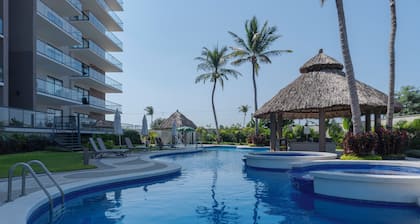 Apartment with pool 3 beds in Acapulco