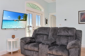 House, Multiple Beds (Salty Owl) | Living area - Salty Owl (Port St. Joe)