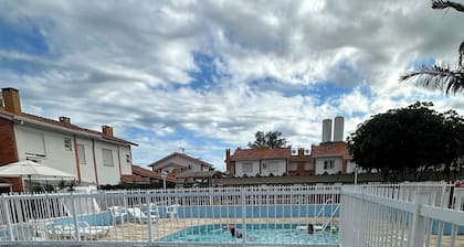 Cozy House 3 Minutes from the Beach! Enjoy incredible days.