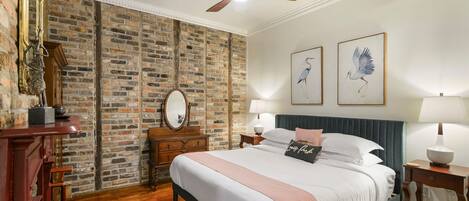 1 bedroom, iron/ironing board, travel cot, free WiFi