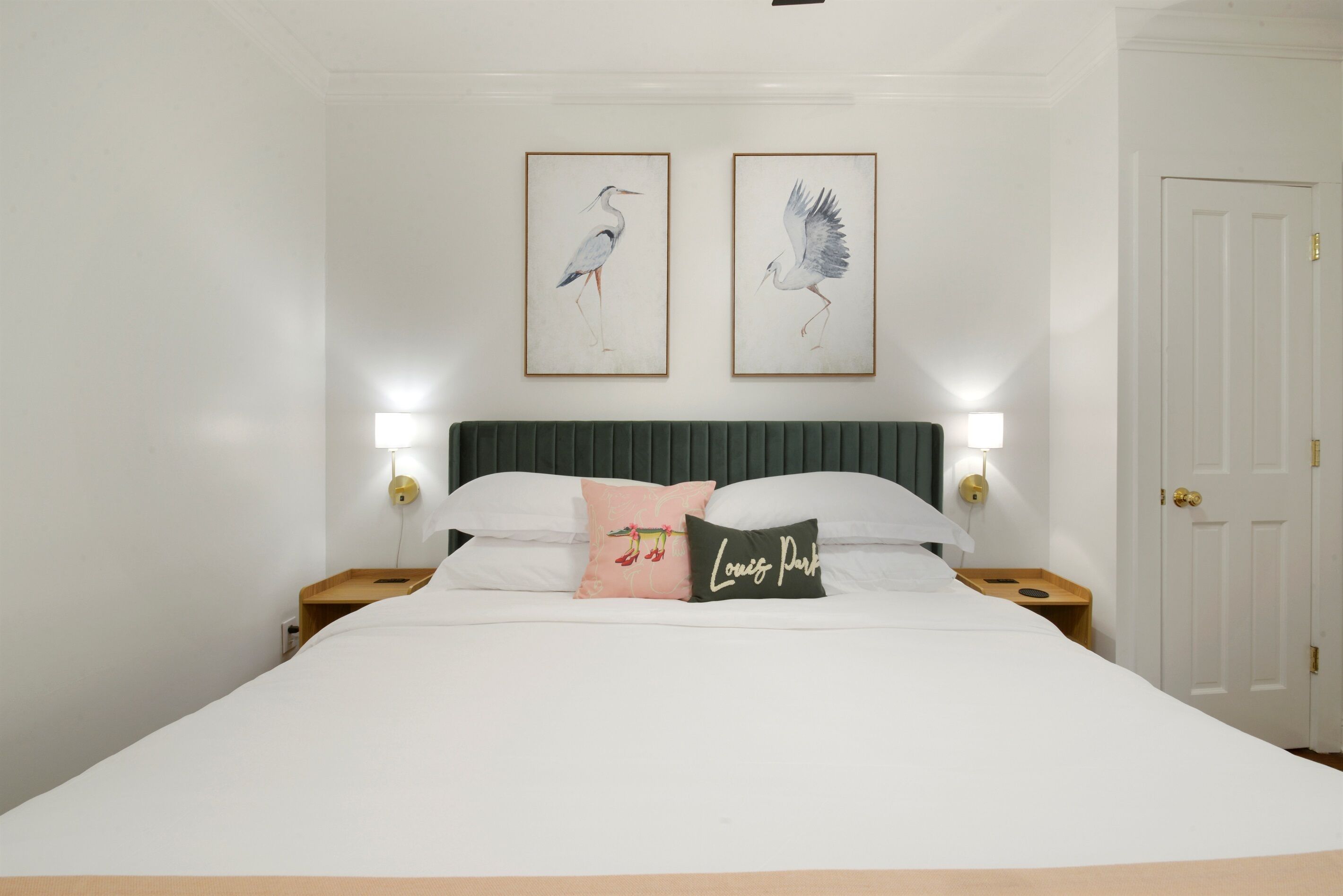 1 bedroom, iron/ironing board, travel cot, free WiFi