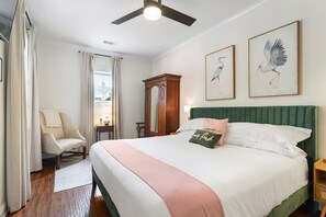 1 bedroom, iron/ironing board, travel cot, free WiFi - The White Guest House (New Orleans)
