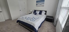 4 chambres, fer et planche à repasser, Wi-Fi, literie fournie