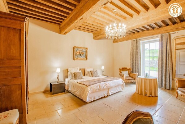 4 chambres, accès Internet