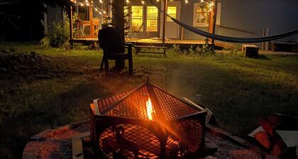 Cozy, quiet house bedrms ,2bath, 2acres. Dog frndly with fee