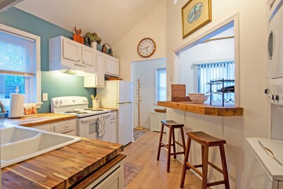 Your Peaceful Getaway in the Blue Ridge.