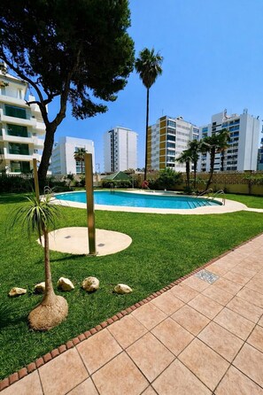 Pool - 2 Bedroom Apartment in Puerto Marina (Benalmádena)