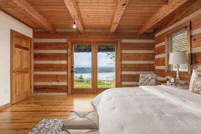 Lakeside Cabin minutes from major wedding venues - POOL and 10 person swim spa