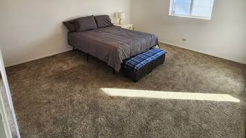 4 habitaciones, wifi y ropa de cama