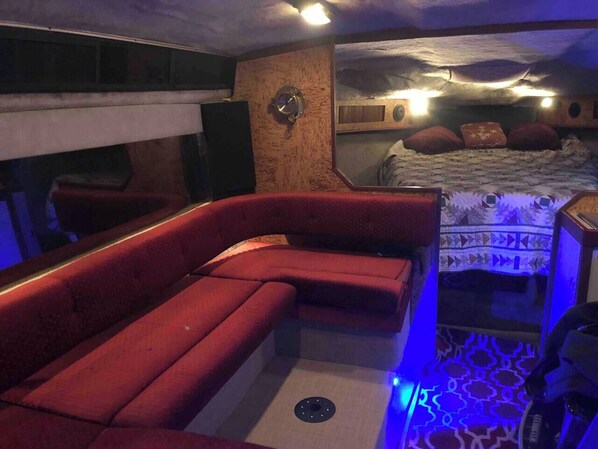 2 Schlafzimmer, WLAN, BettwÀsche