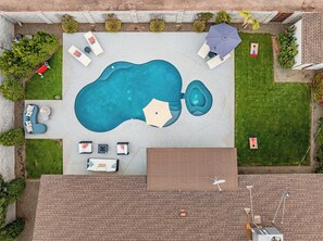 Beheizter Pool