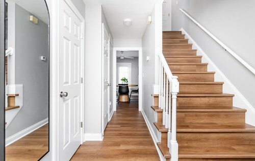 Bourbon Trail! Prime Location, Amenities & Sauna!