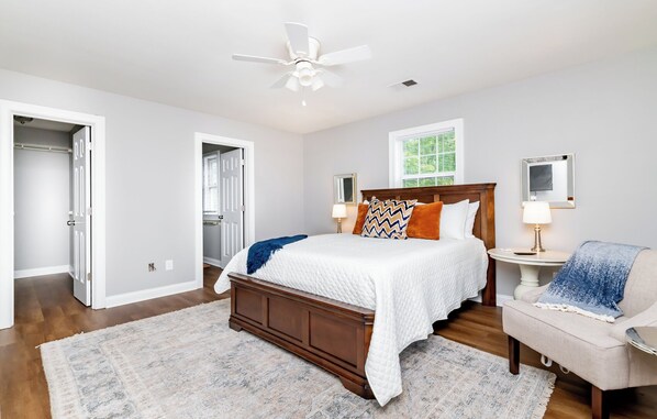 4 bedrooms, WiFi, bed sheets