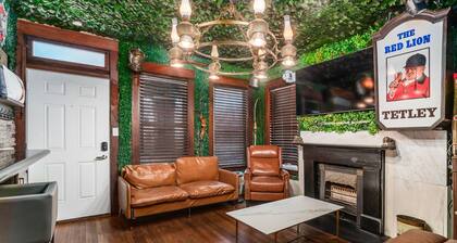 ★★ The Red Lion ★★. OSU British Pubcade Castle