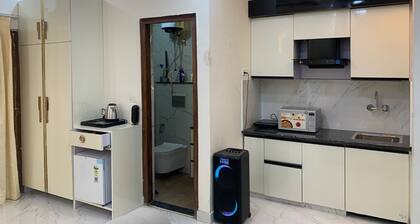 Luxurious studio Near Expo Mart in Greater Noida