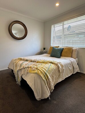 Bed sheets - Aloha Studio - Whitianga (Whitianga)