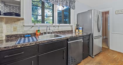 Your Charming 4BR Retreat Home Minutes from Casino Excitement!