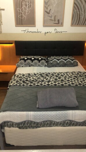 3 bedrooms, WiFi, bed sheets