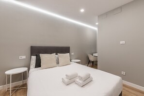 1 bedroom, iron/ironing board, free WiFi