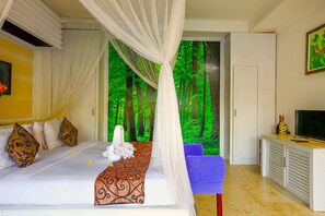 클래식 빌라, 수영장 전망 | 1 개의 침실, 미니바, 책상, 노트북 작업 공간