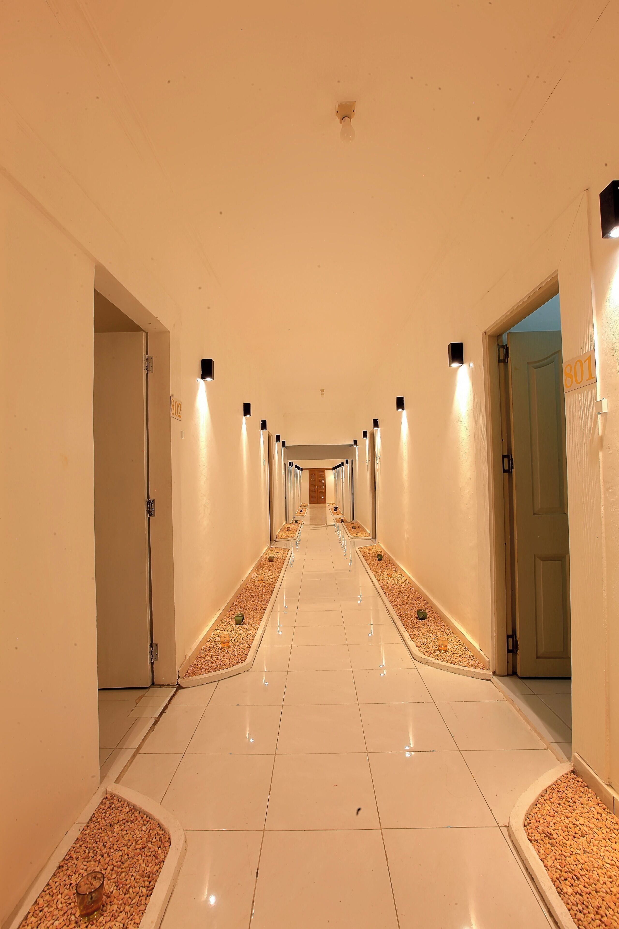 雙人療程室、深層組織按摩、泰式按摩